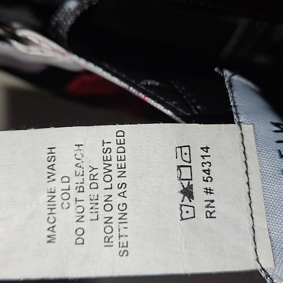 Dress - Picture 4 of 4